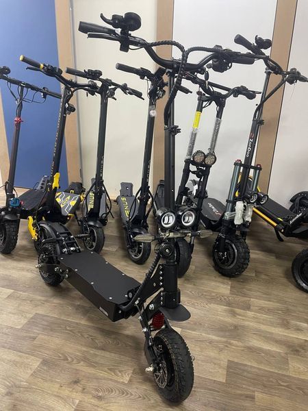 Повнопривідний електросамокат ZonDoo Zo01 52v 28.8 Panasoniс 2400 W Zo01-30ah фото